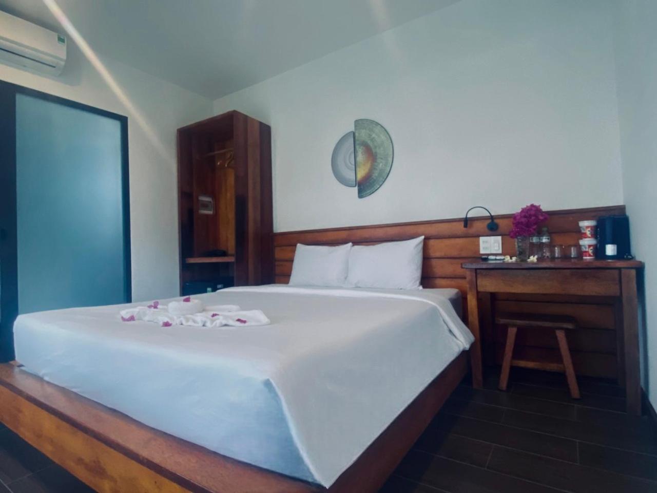 Tuong Vy Boutique Hotel Mui Ne Фан Тиет Екстериор снимка