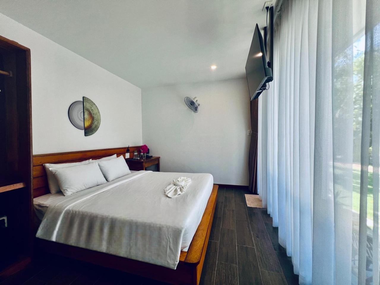 Tuong Vy Boutique Hotel Mui Ne Фан Тиет Екстериор снимка