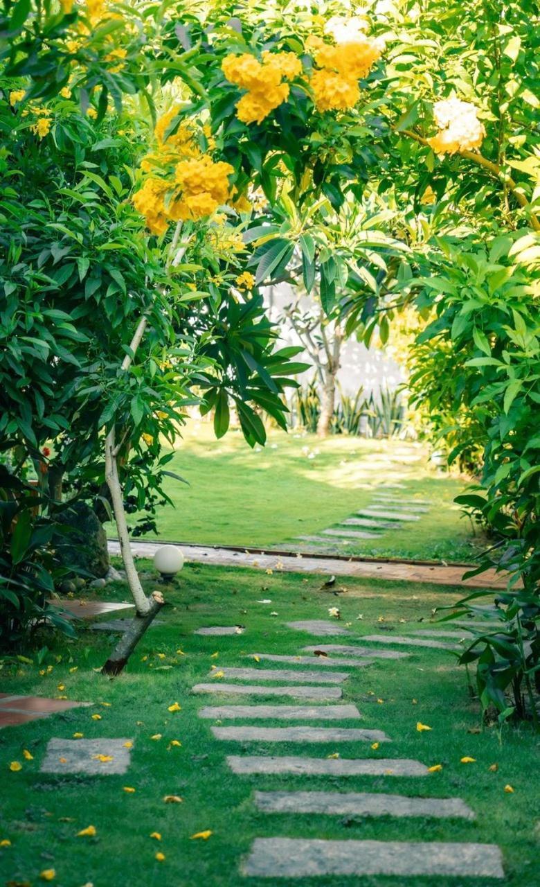 Tuong Vy Boutique Hotel Mui Ne Фан Тиет Екстериор снимка
